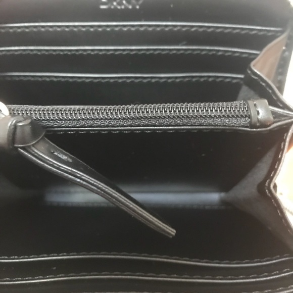 Dkny Bags Dkny Leather Wallet Card Holder Coin Purse Nwt Poshmark